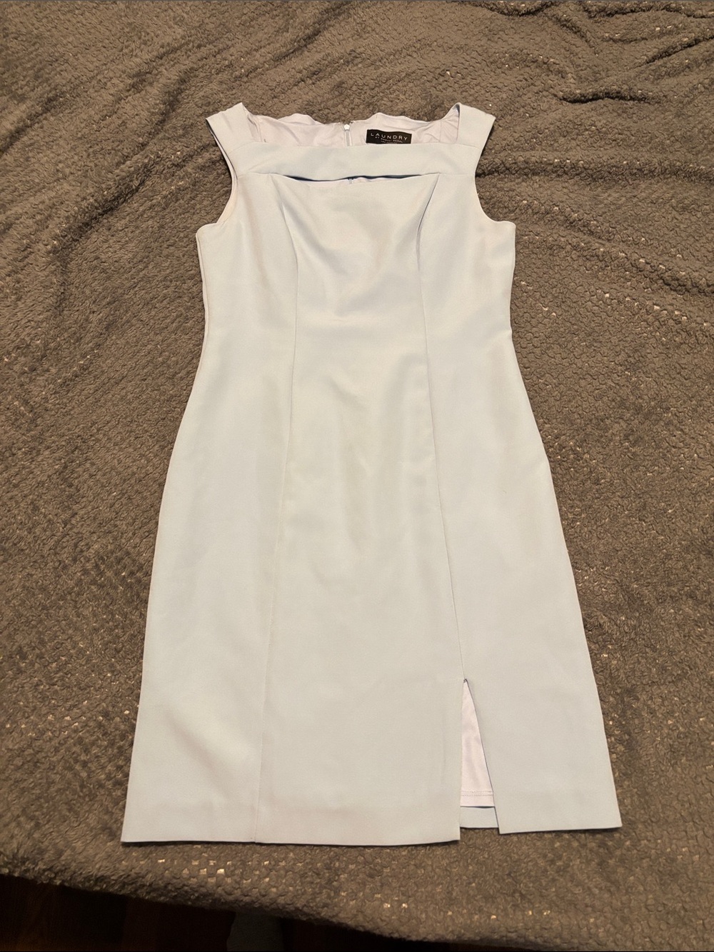 Womens size 6 Laundry By Shelli Blue Sleeveless Sheath Dress with Front Slit